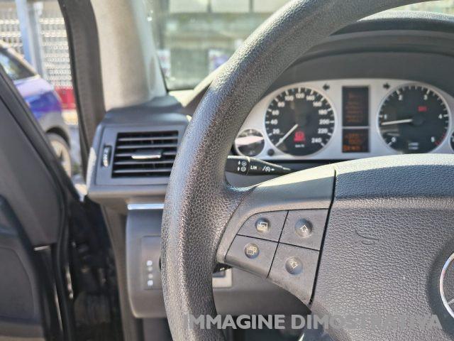 MERCEDES-BENZ B 180 CDI Executive
