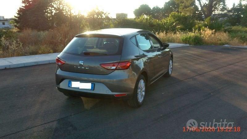 SEAT Leon 1.6 TDI 85KW STYLE