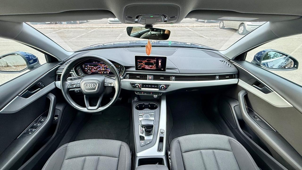 Audi A4 2.0 TDI 150 CV S tronic