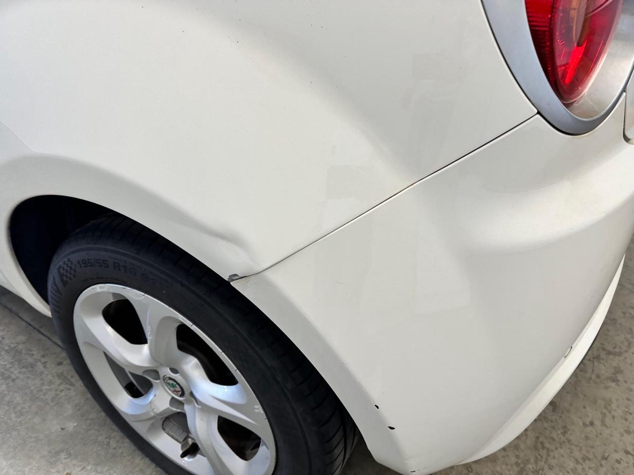 Alfa Romeo MiTo 1.4 Super 78cv