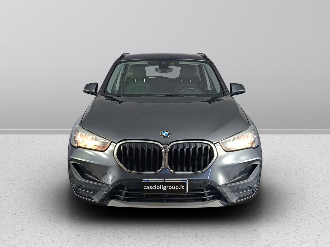 BMW X1 F48 2019 - X1 sdrive18d Advantage auto