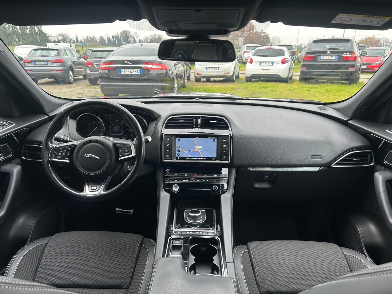 Jaguar F-Pace 2.0 D 240 CV AWD aut. R-Sport