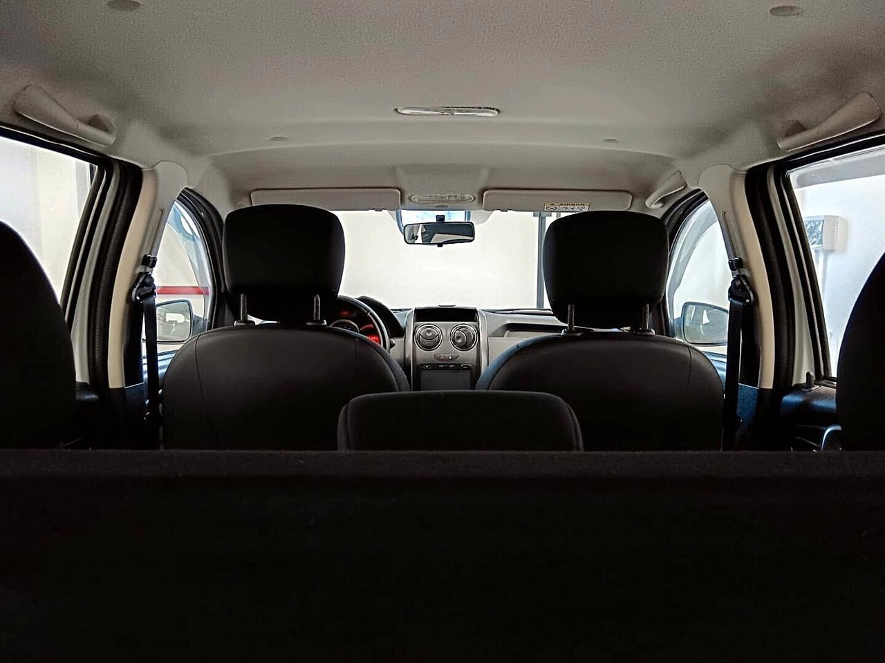 Dacia Duster 1.6 GPL DA FABBRICA Lauréate