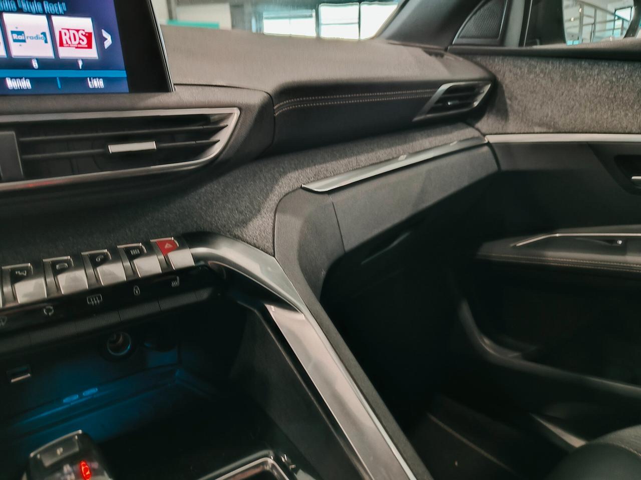 Peugeot 3008 BlueHDi 130 S&S EAT8 GT Line