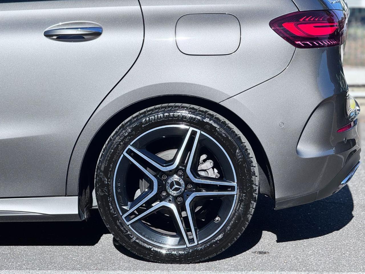 MERCEDES-BENZ B 200 d Automatic AMG Line Premium 150CV Ambient light