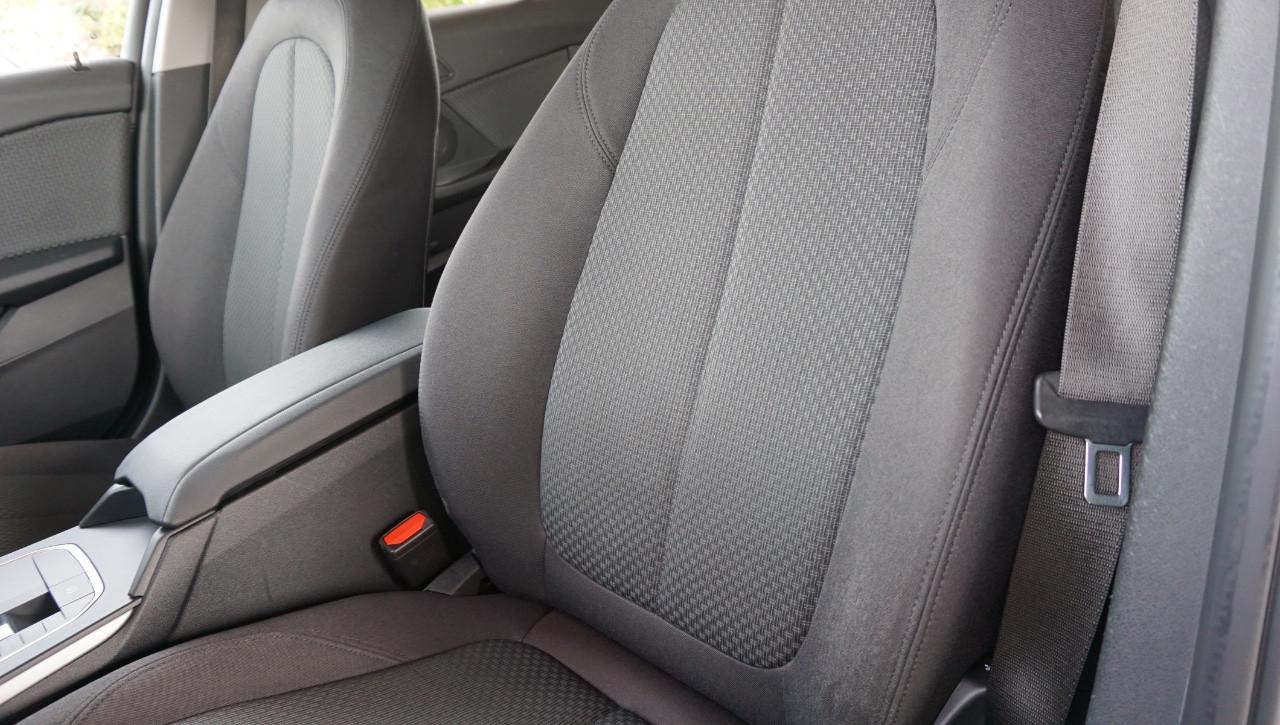 BMW 118 i Business Advantage 140cv auto