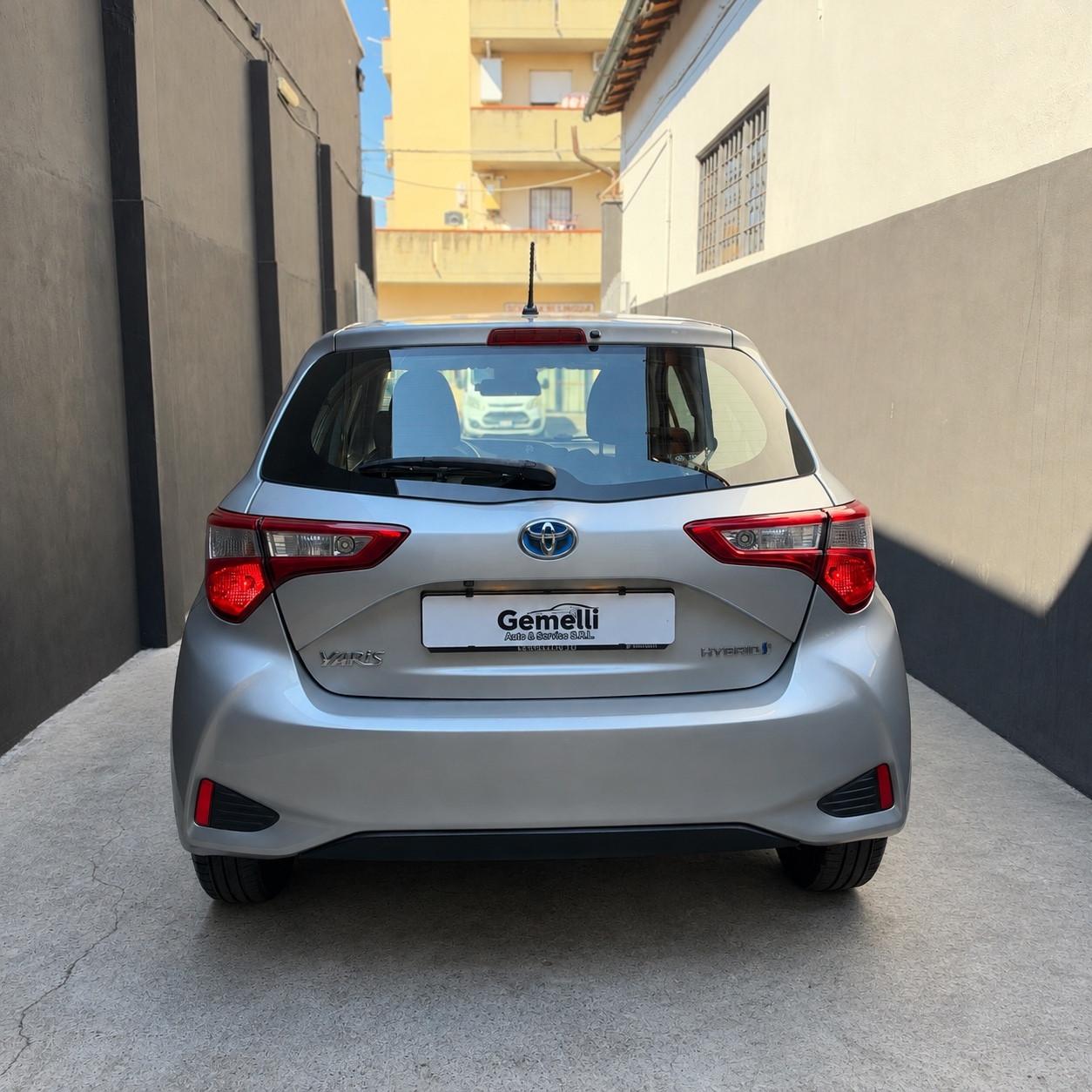 Toyota Yaris 1.5 Hybrid 5 porte Active