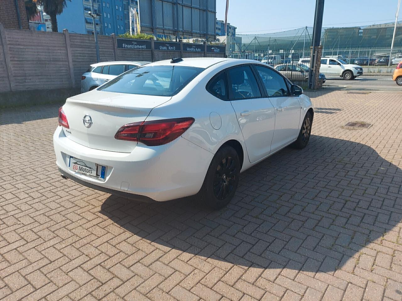 Opel Astra 1.4 Turbo 140CV 4 porte GPL 19.000 KM!!!