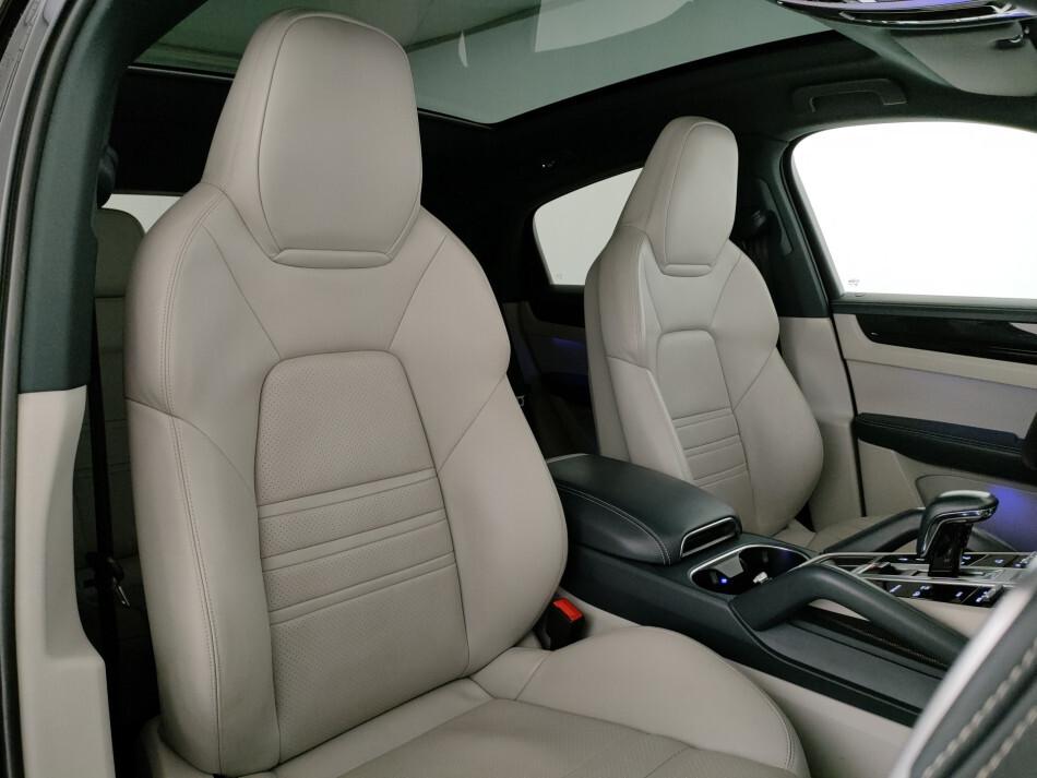 Porsche Cayenne Coupé 3.0 V6 E-Hybrid - 2023