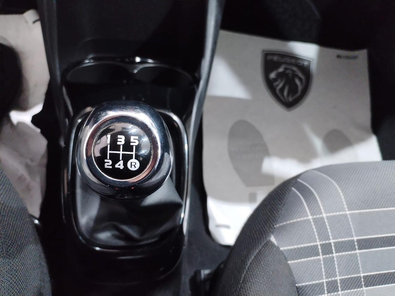 Peugeot 108 VTi 68 5 porte Allure