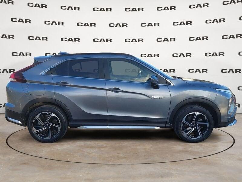 Mitsubishi Eclipse Cross 2.4 MIVEC 4WD PHEV Instyle SDA