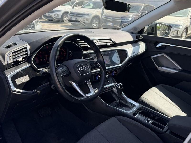 Audi Q3 SPB Business 2.0 TDI 150CV S-Tronic 35