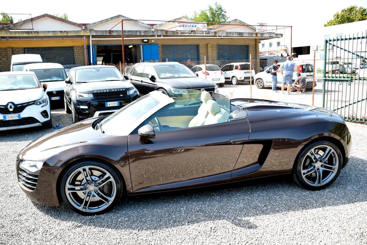 Audi R8 Spyder 4.2 V8 FSI 430CV quattro R-tronic KM CERTIFICATI