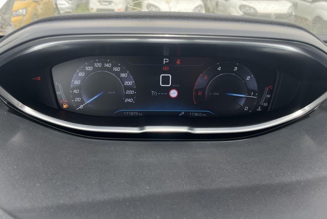 Peugeot 5008 BlueHDi 130 S&S EAT8 Business7 posti