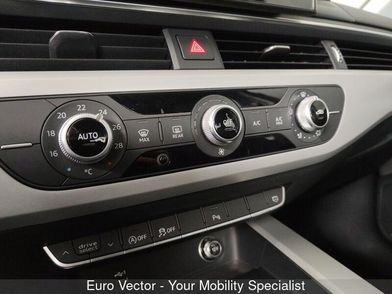 Audi A4 30 TDI/136 CV S tronic Business