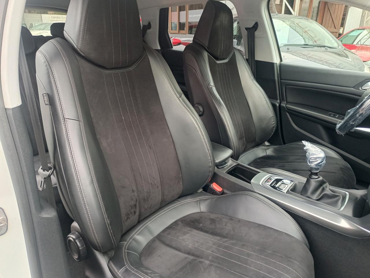 Peugeot 308 BlueHDi 120 S&S Business