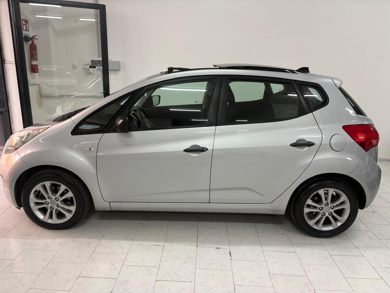 Kia Venga 1.4 CRDi 77CV WGT LX
