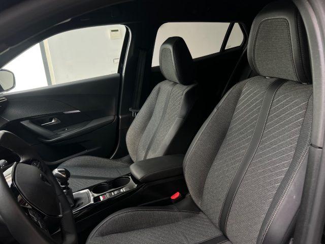 PEUGEOT 2008 PureTech 100 S&S Allure tua da ?249,00 mensili