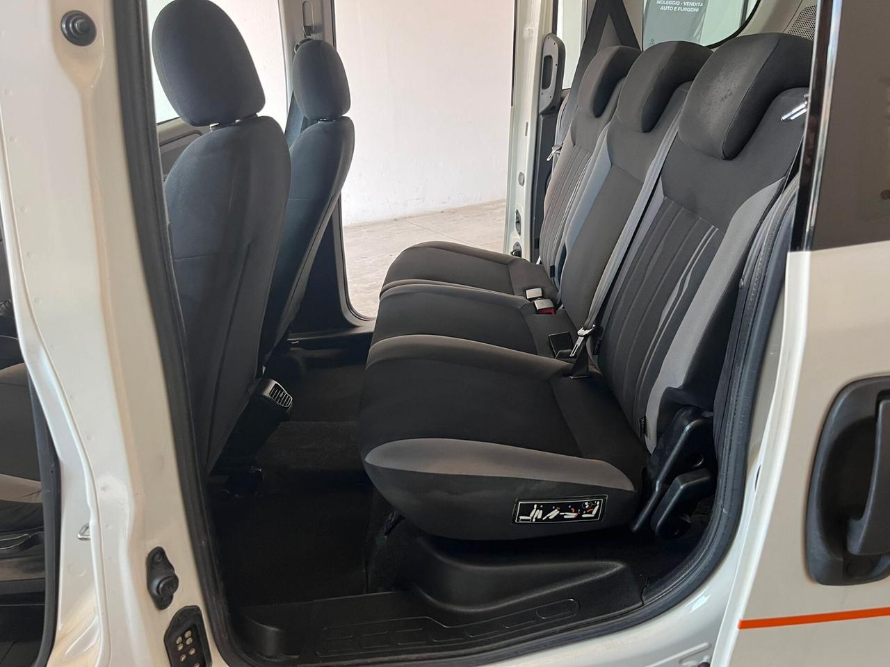 Fiat Doblo 5 POSTI AUTOCARRO