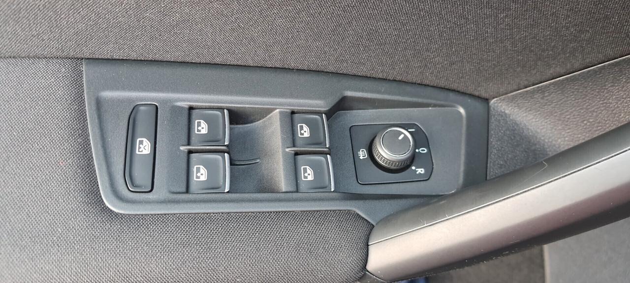 Volkswagen Tiguan 2.0 TDI SCR DSG Business BlueMotion Technology