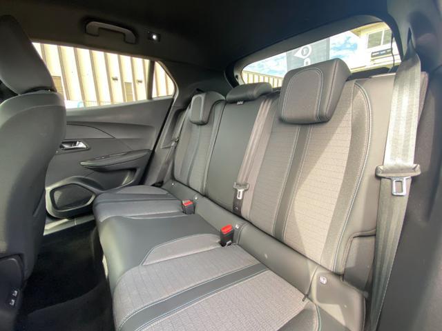 PEUGEOT 2008 *PROMO* PureTech 130 S&S Allure