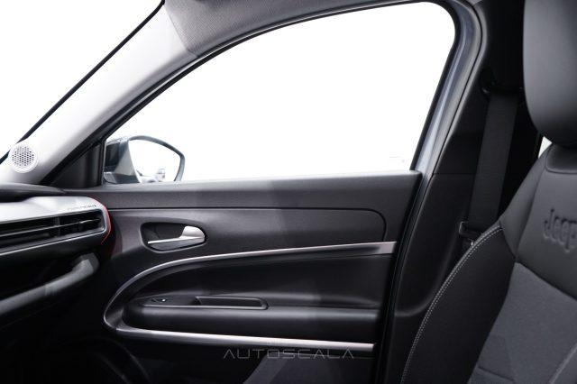 JEEP Avenger 1.2 Turbo 100cv Summit INFOTAINMENT & CONVENIENCE