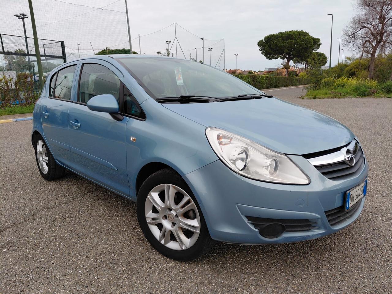 Opel Corsa 1.2 5 porte Enjoy