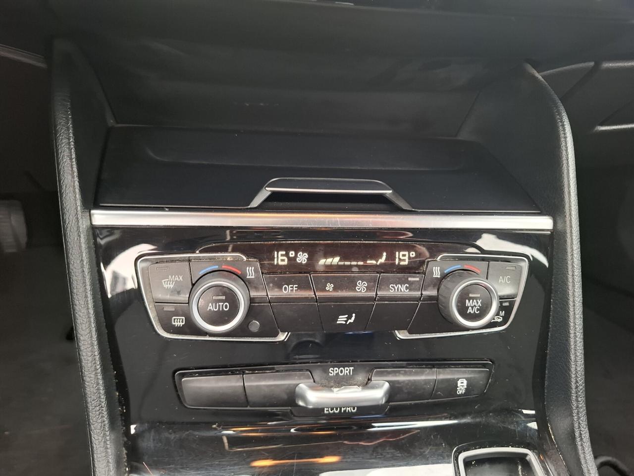 Bmw 216d Active Tourer Luxury 115 cv