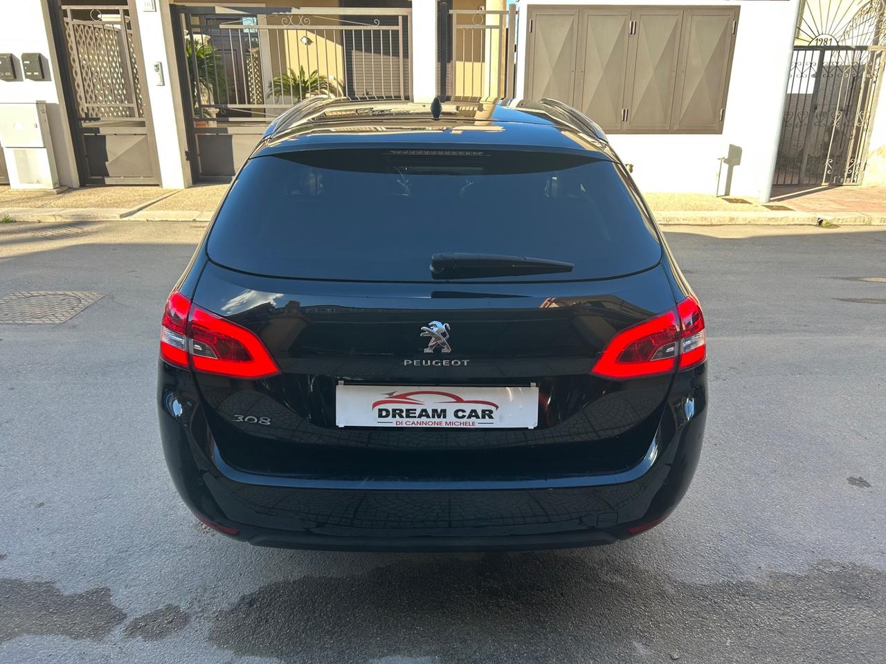 Peugeot 308 BlueHDi 120 S&S EAT6 SW Allure