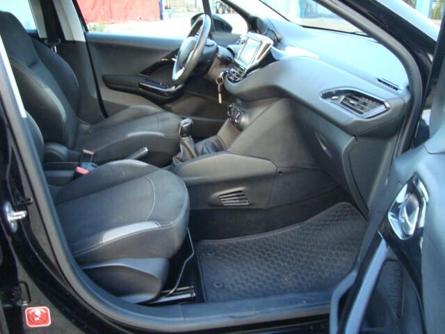 Peugeot 208 BlueHDi 5 porte