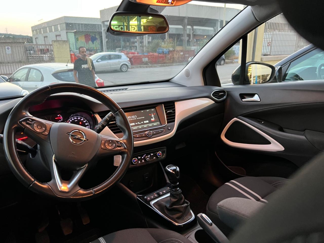 Opel Crossland 2022 BENZINA 110cv full optional