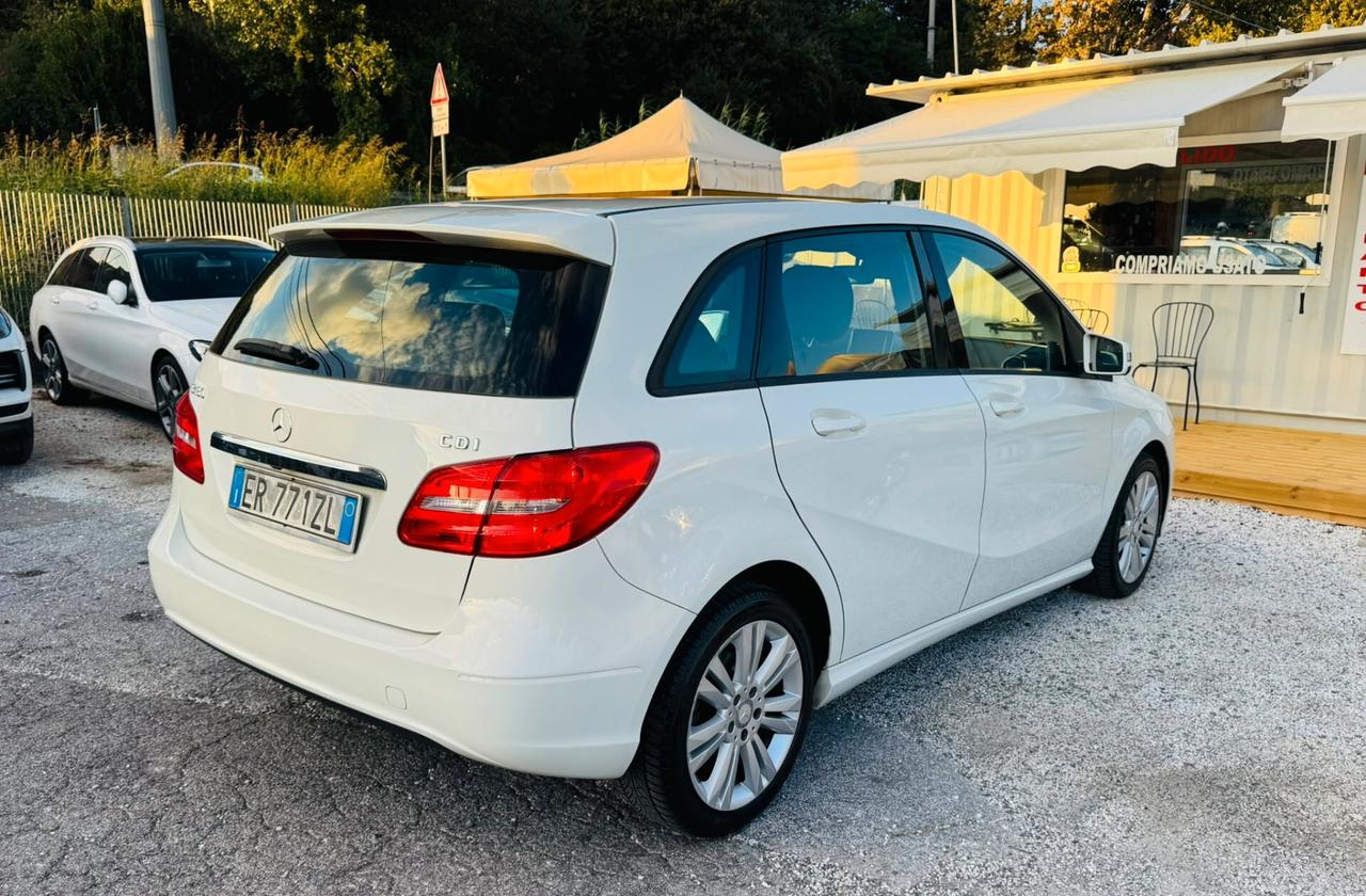 Mercedes-benz B 180 CDI Premium