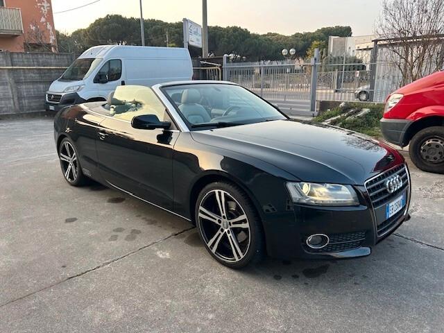 Audi A5 Cabrio 2.0 TDI F.AP. Ambiente