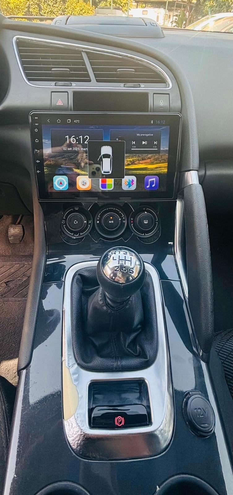 Peugeot 3008 1.6 HDi 115CV Business