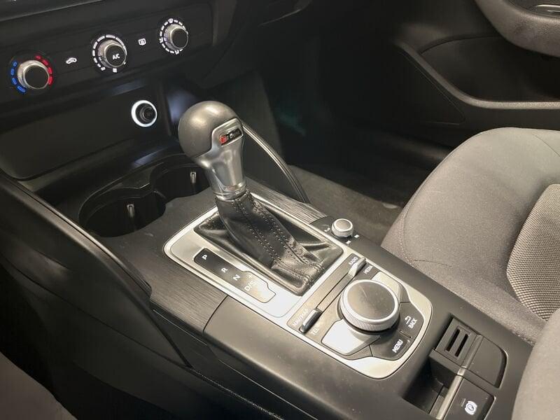 Audi A3 SPORTBACK 30 TDI S TRONIC