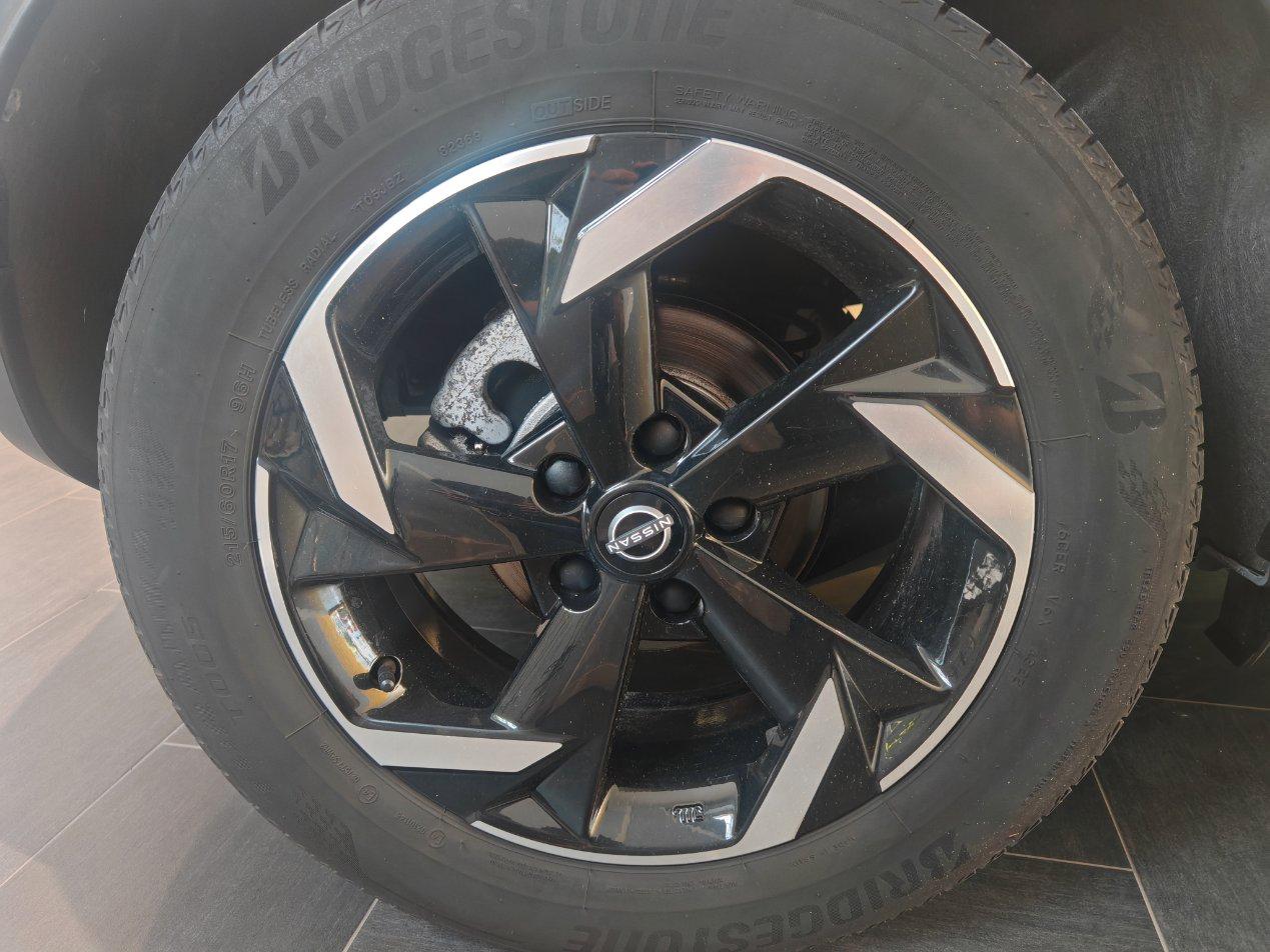 Nissan Juke 1.0 dig-t N-Connecta 114cv dct