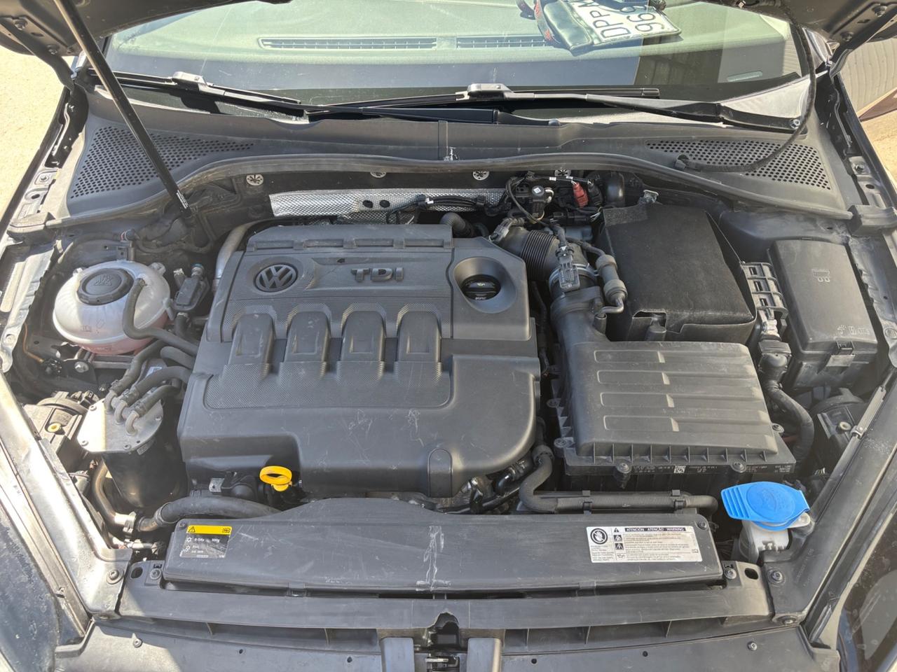 Volkswagen Golf Business 1.6 TDI DSG 5p. Comfortline BlueMotion Tech.