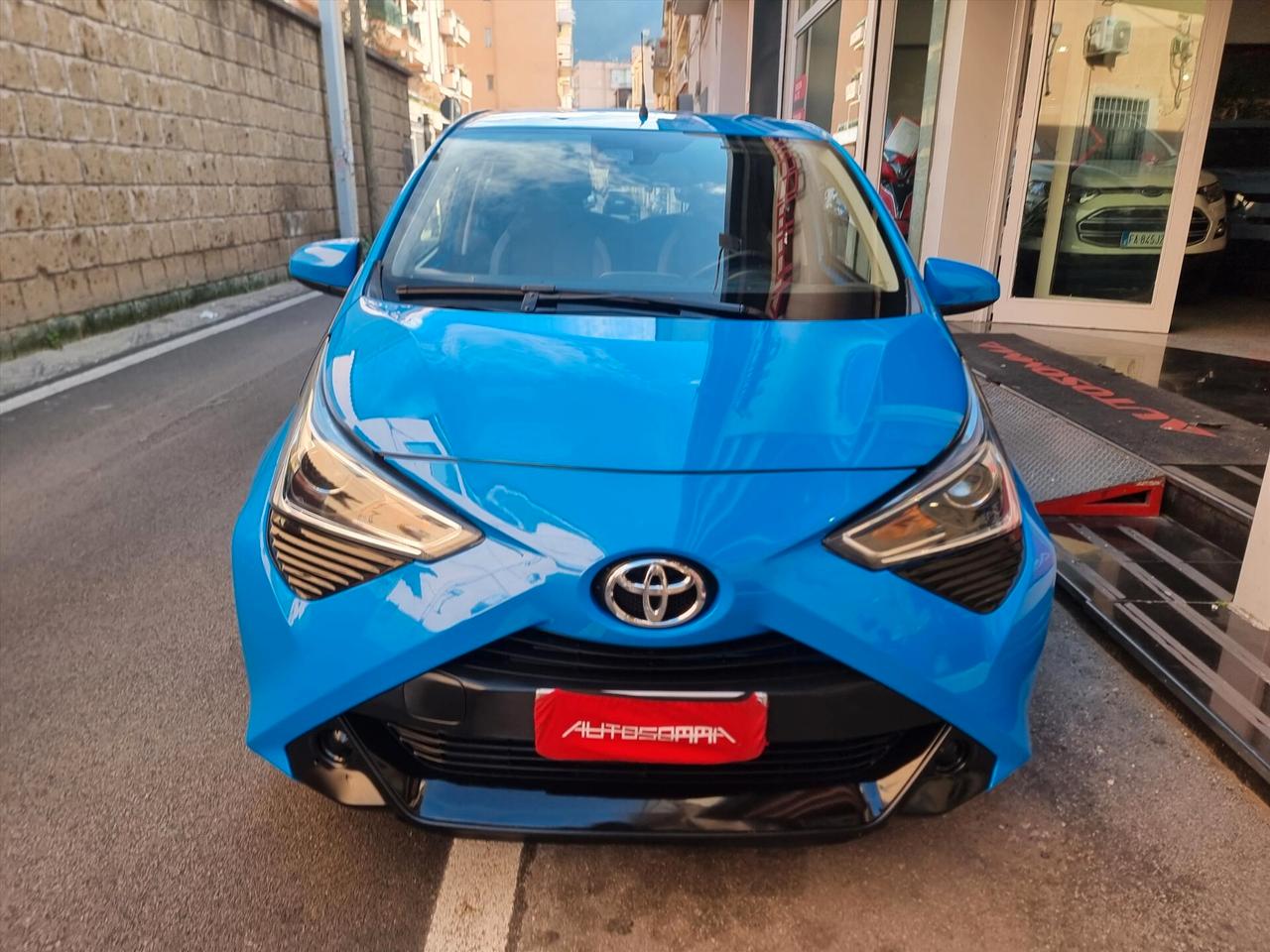 Toyota Aygo Connect 1.0 VVT-i 72 CV 5 porte x-fun MMT AUTOMATICA