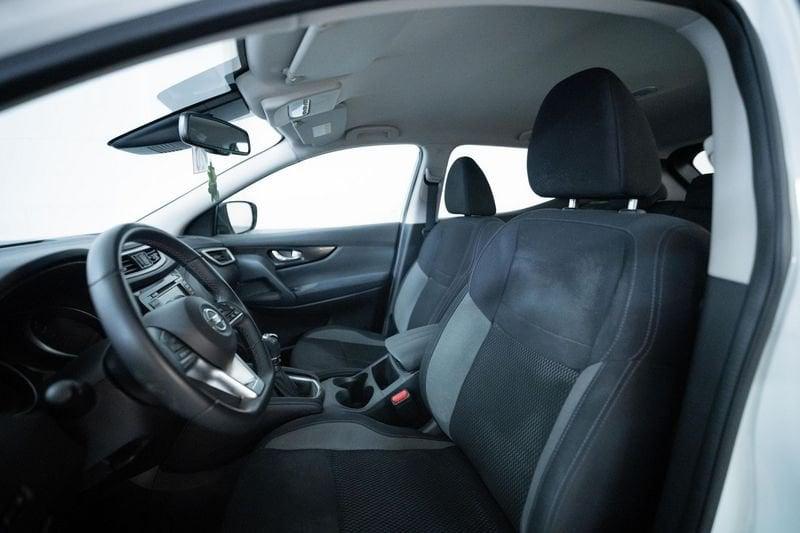 Nissan Qashqai 1.3 dig-t Acenta Premium 140cv