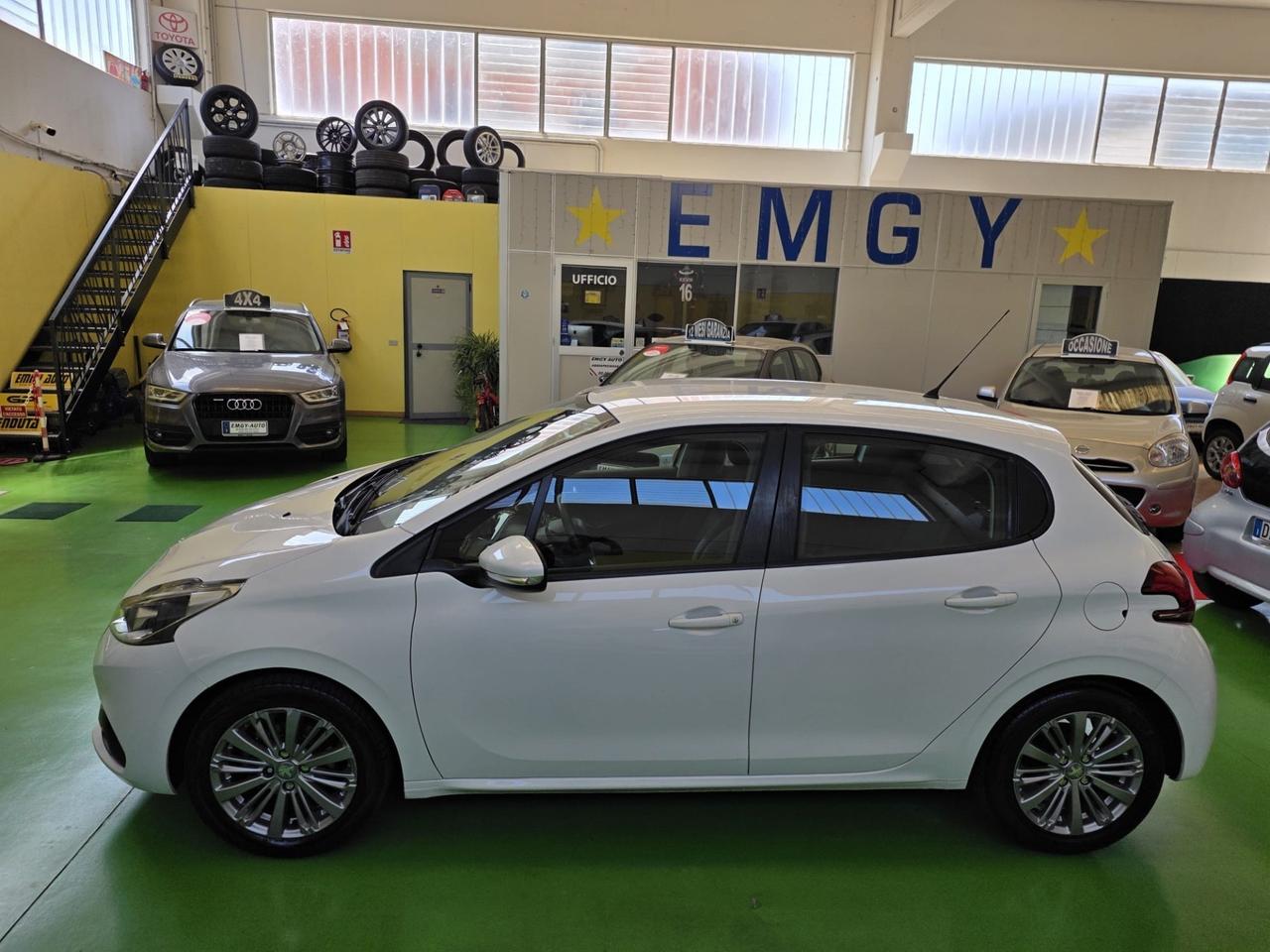 Peugeot 208 PureTech 82 5 p. con 89.200km. Euro 6 B