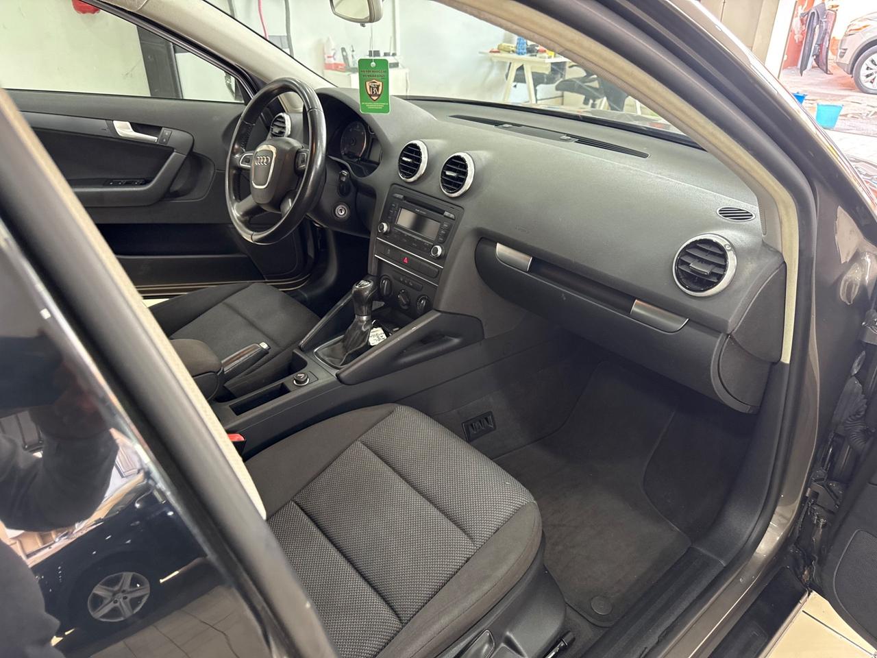 Audi A3 1.6 tdi 2012 full optional