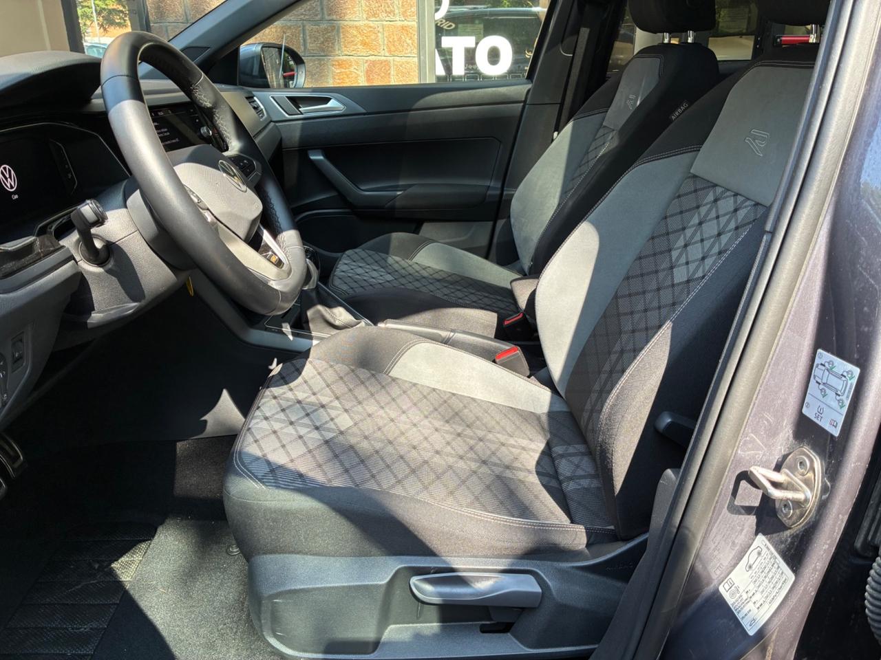Volkswagen Taigo 1.0 TSI 115 CV R-Line