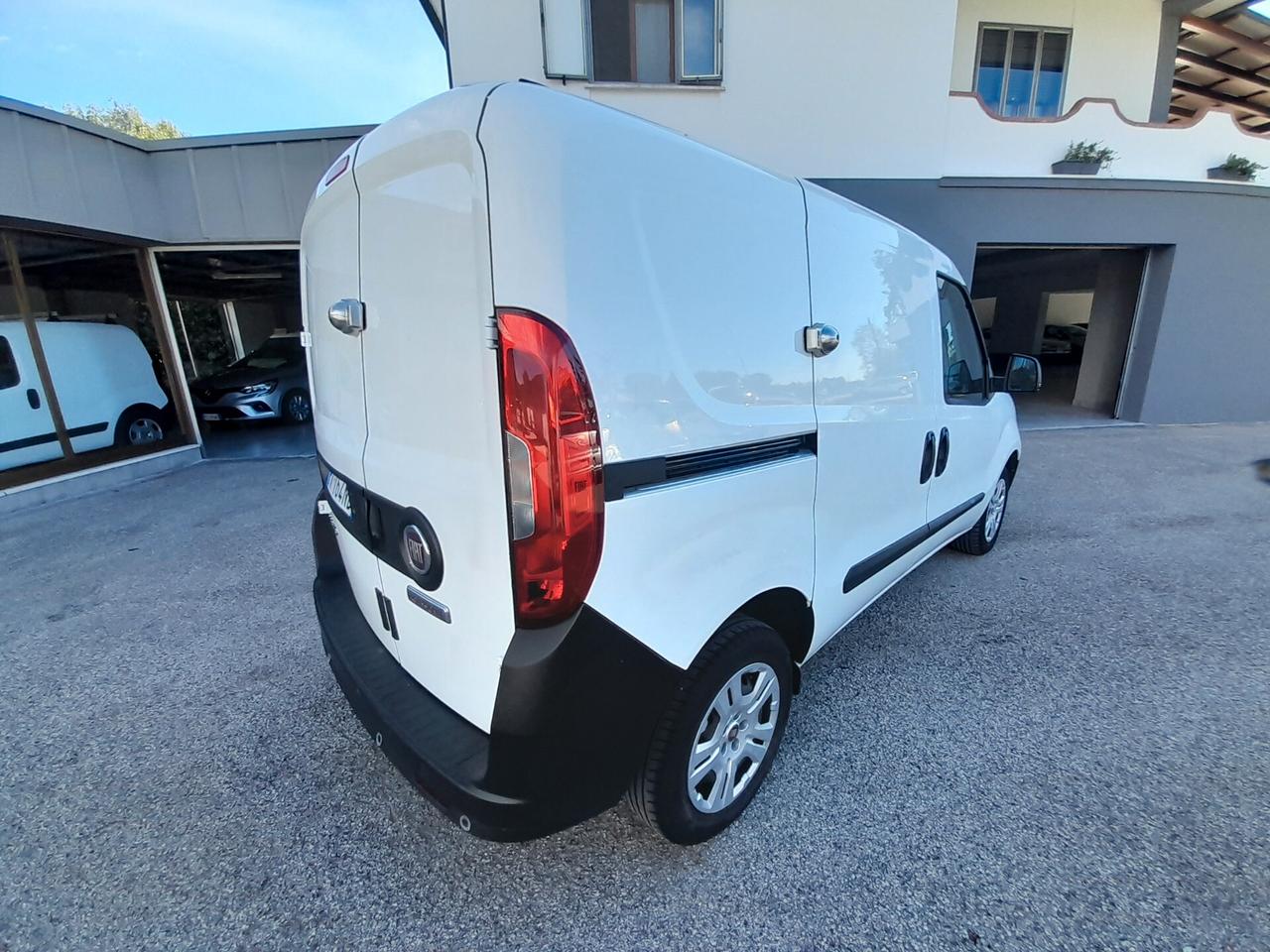 Fiat Doblo autocarro