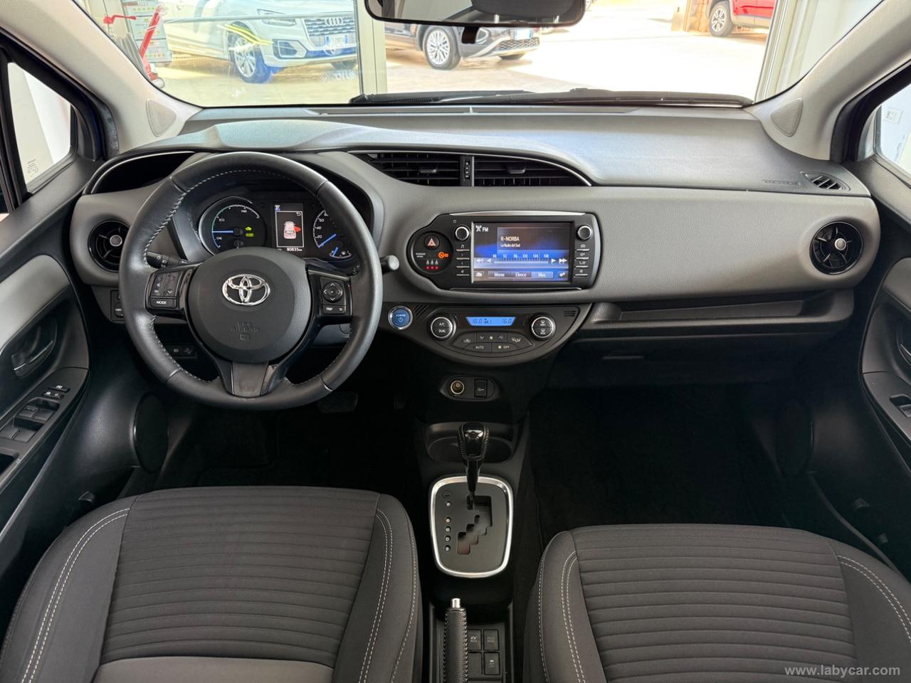 TOYOTA Yaris 1.5 Hybrid 5p. Cool