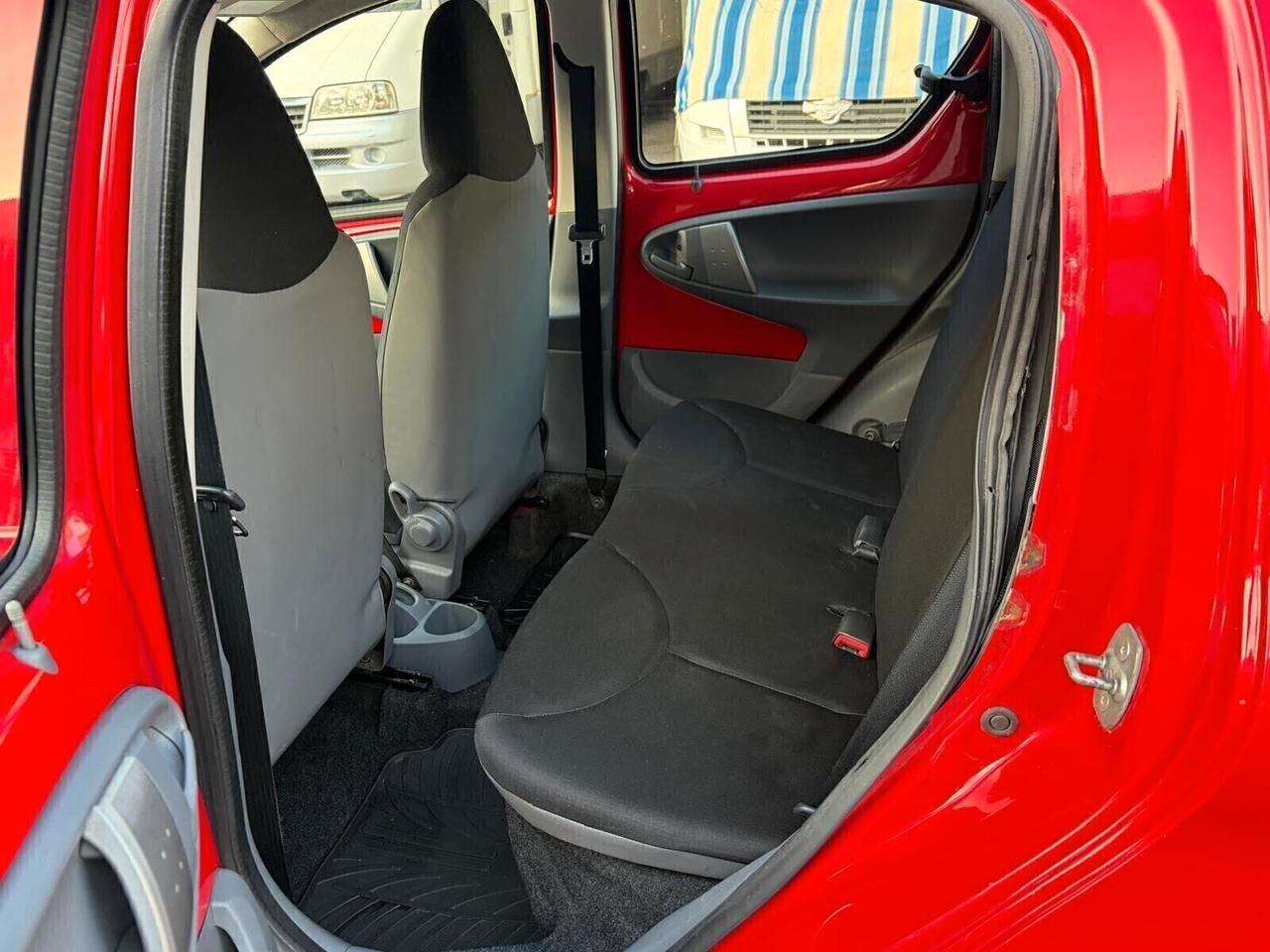 Toyota Aygo 1.0 68CV INCLUSO PASSAGGIO&GARANZIA.