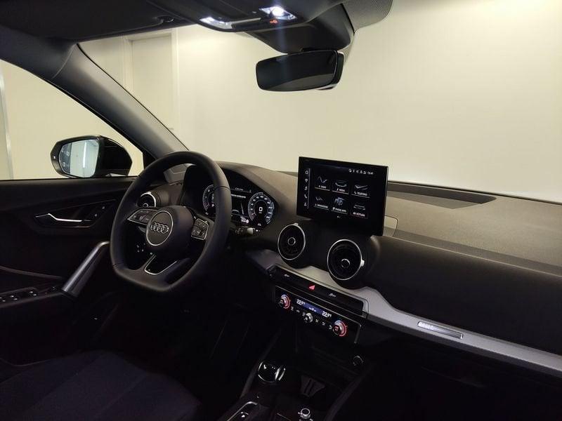 Audi Q2 Q2 35 2.0 tdi Identity Black s-tronic