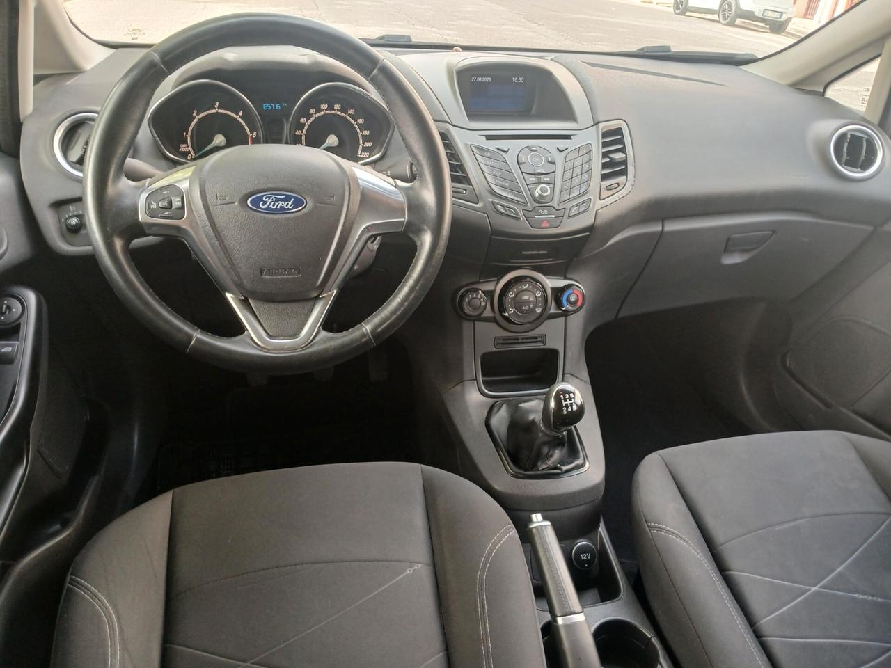 Ford Fiesta 1.5 TDCi 75CV 5 porte Titanium