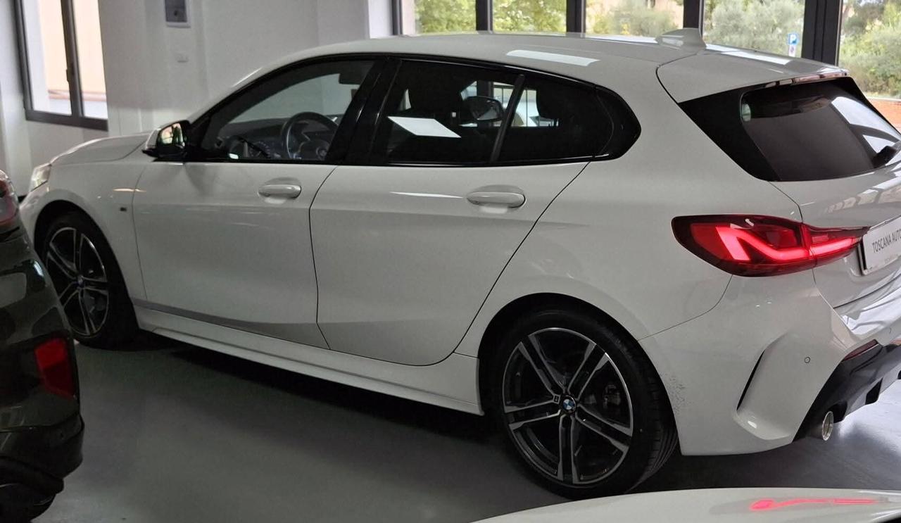 Bmw 118d 5p. Msport 2.0diesel 150cv Fari full led