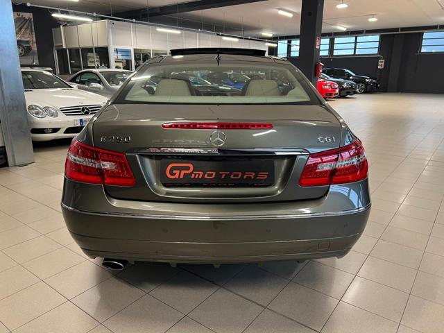 MERCEDES-BENZ E 250 CGI COUPE' SOLO 78000KM ! PARI AL NUOVO ! UNICA !