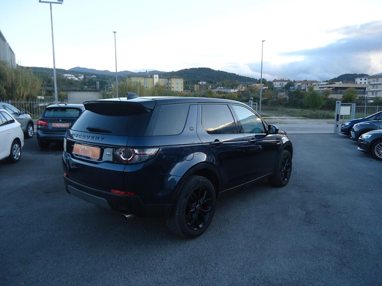 Land Rover Discovery Sport 2.0 TD4 180 CV HSE AWD AUTO